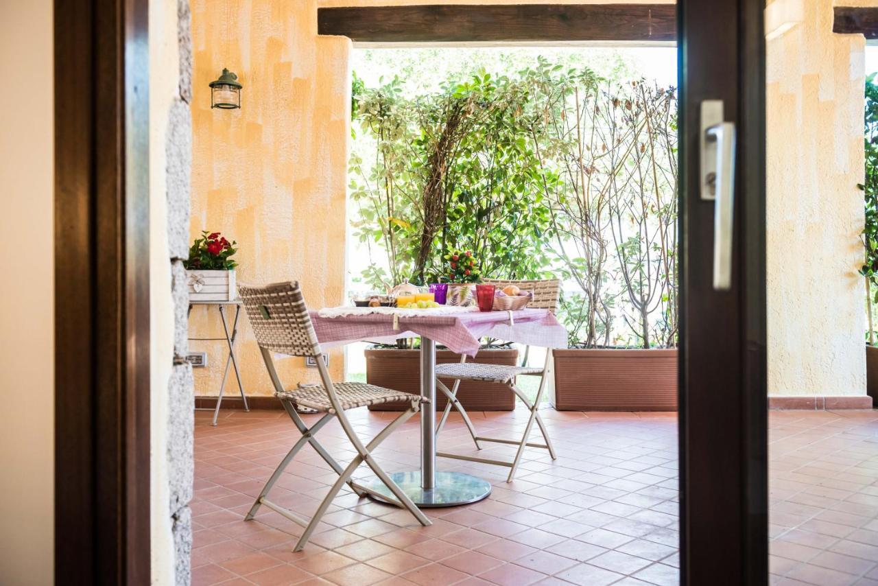 Relais Del Borgo- Domo Ξενοδοχείο Porto San Paolo  Εξωτερικό φωτογραφία