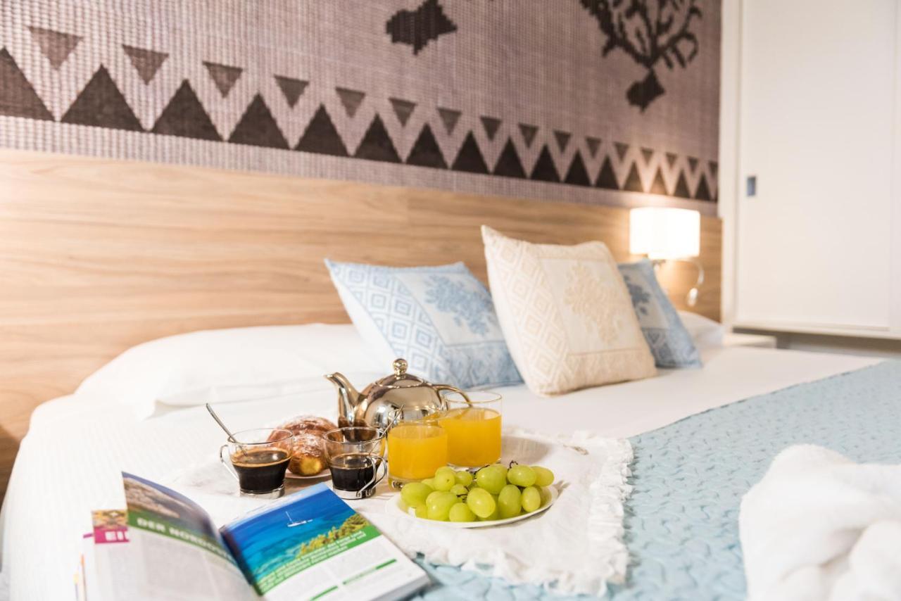 Relais Del Borgo- Domo Ξενοδοχείο Porto San Paolo  Εξωτερικό φωτογραφία