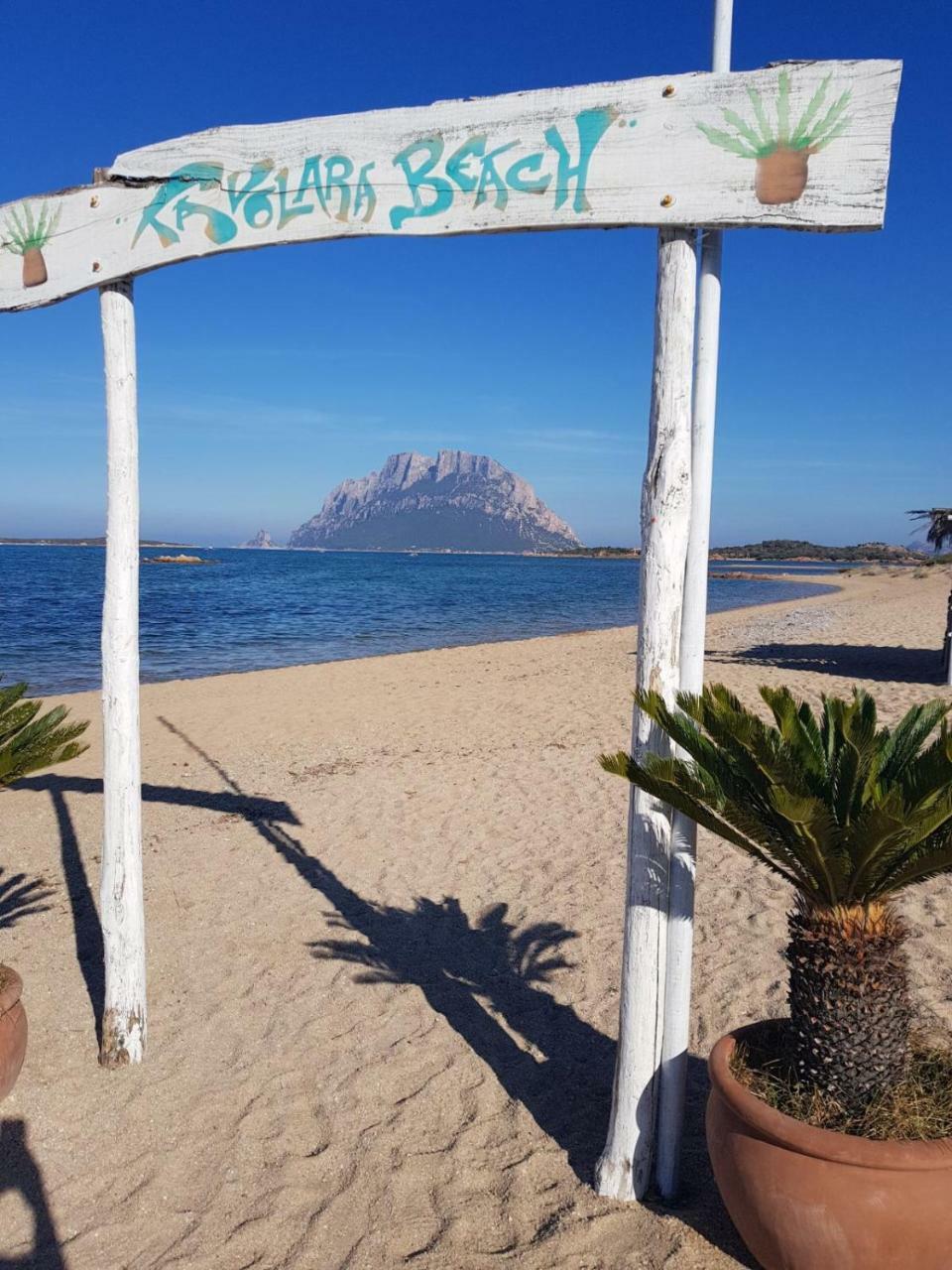 Relais Del Borgo- Domo Ξενοδοχείο Porto San Paolo  Εξωτερικό φωτογραφία