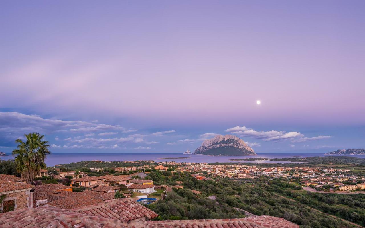 Relais Del Borgo- Domo Ξενοδοχείο Porto San Paolo  Εξωτερικό φωτογραφία