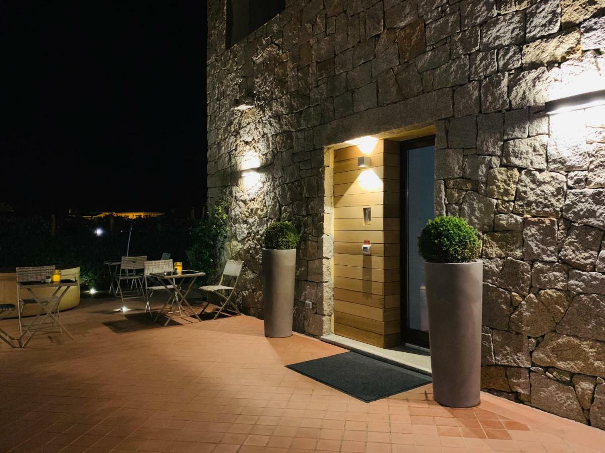 Relais Del Borgo- Domo Ξενοδοχείο Porto San Paolo  Εξωτερικό φωτογραφία