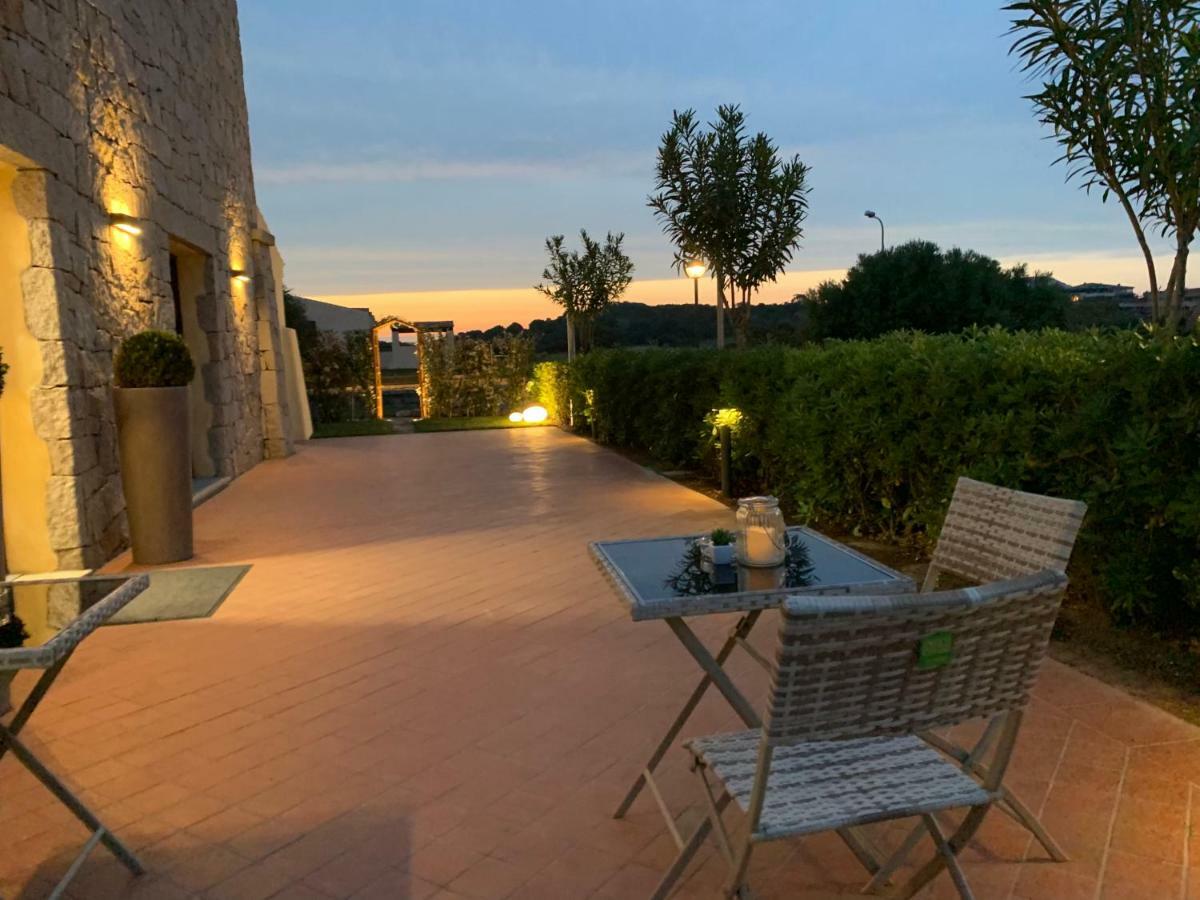 Relais Del Borgo- Domo Ξενοδοχείο Porto San Paolo  Εξωτερικό φωτογραφία